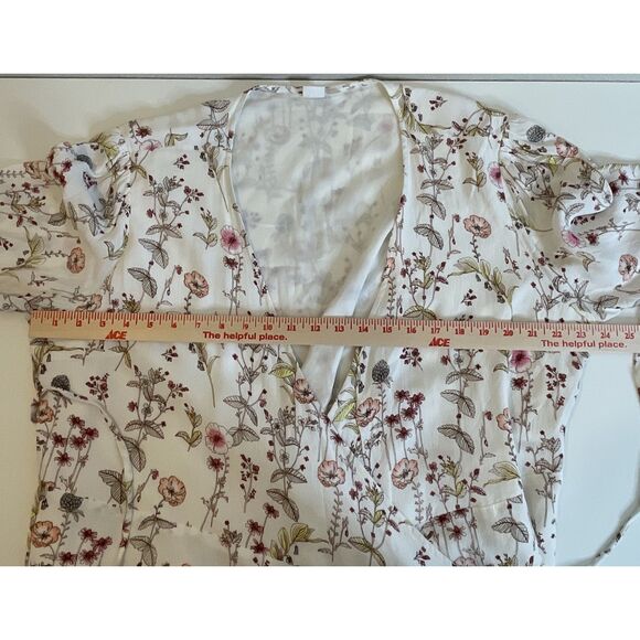 GAP Size XXL Floral Wrap Dress Ruffle 3/4 Sleeve Flowers 2X White V Neck - Picture 8 of 11